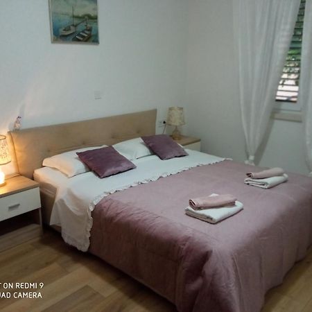 Apartman Hibiskus Бол Екстериор снимка